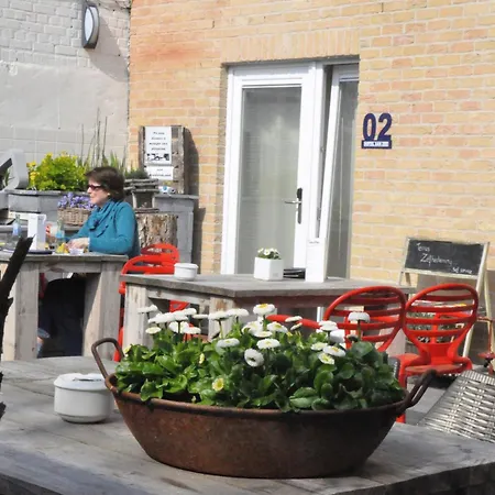 Hotel Aan Zee-2